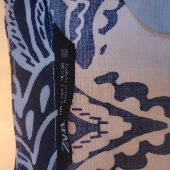 Zara Patterned Dress - Picture 3 of 6